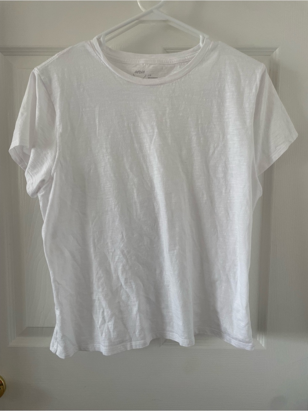 aerie White Short Sleeve Crewneck Tee